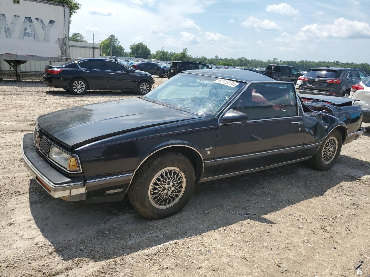 1G3HY14C8KW330328 1989 Oldsmobile Delta 88 Royale Brougham