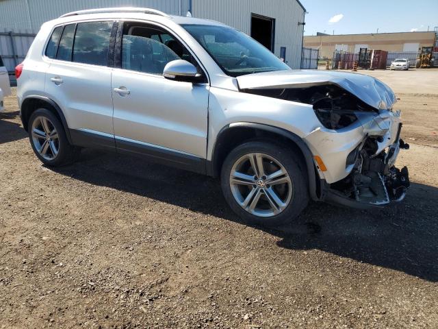 2017 VOLKSWAGEN TIGUAN HIG WVGLV7AX7HK032555