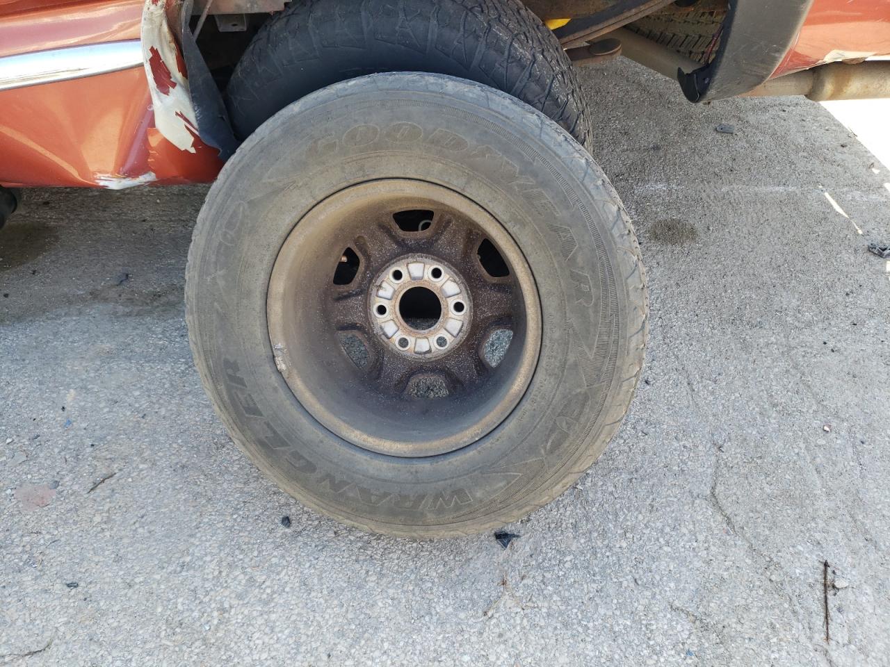 2GTEC19T711224873 2001 GMC New Sierra C1500