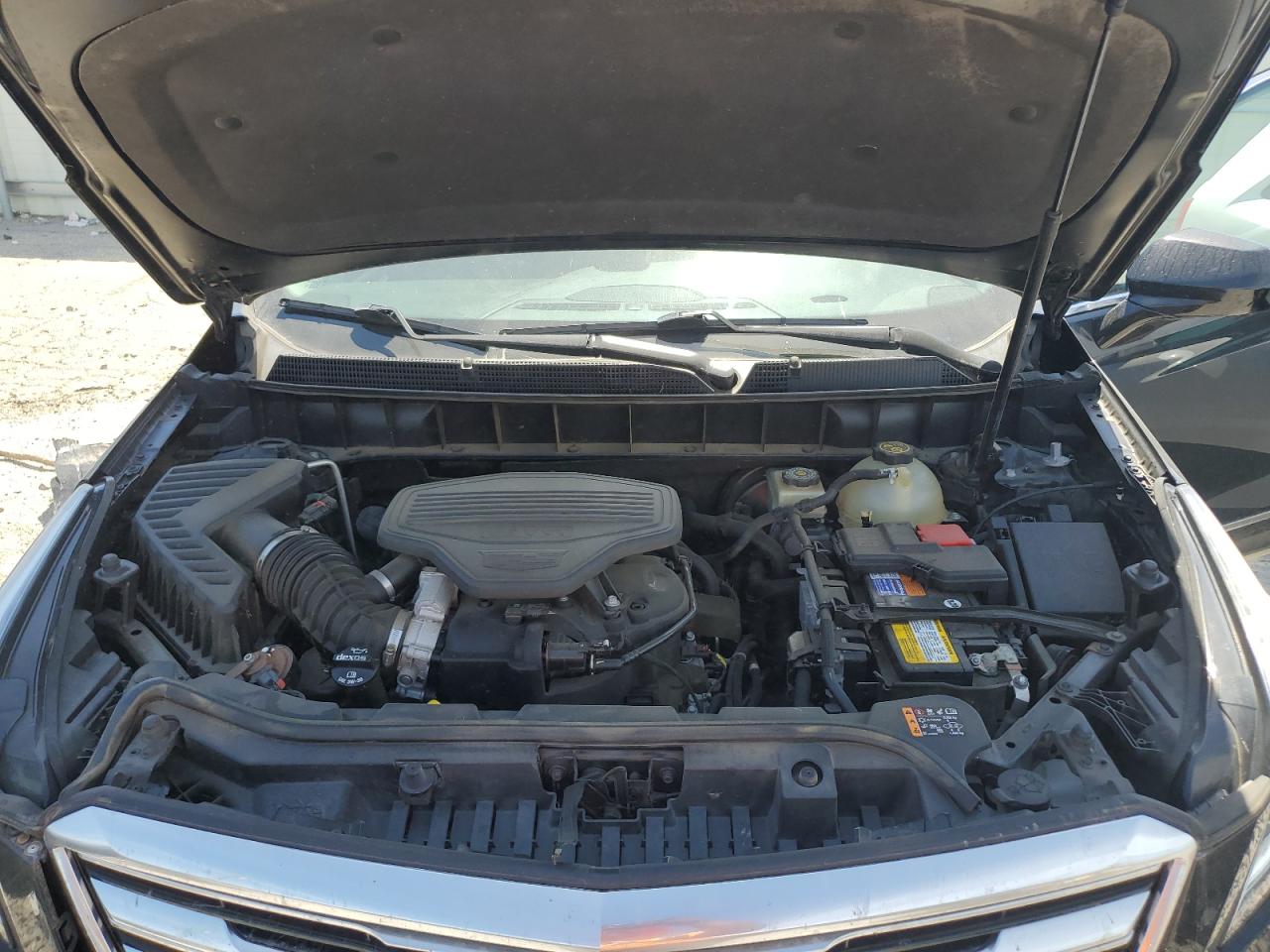 1GYKNBRS8HZ220319 2017 Cadillac Xt5 Luxury