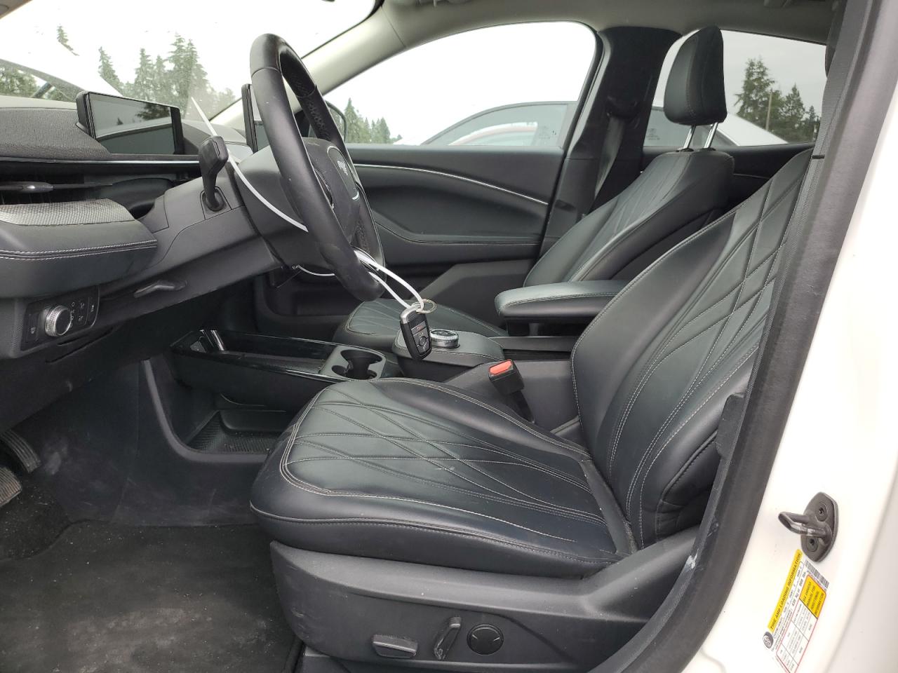 3FMTK2SU7NMA12195 2022 Ford Mustang Mach-E California Route 1