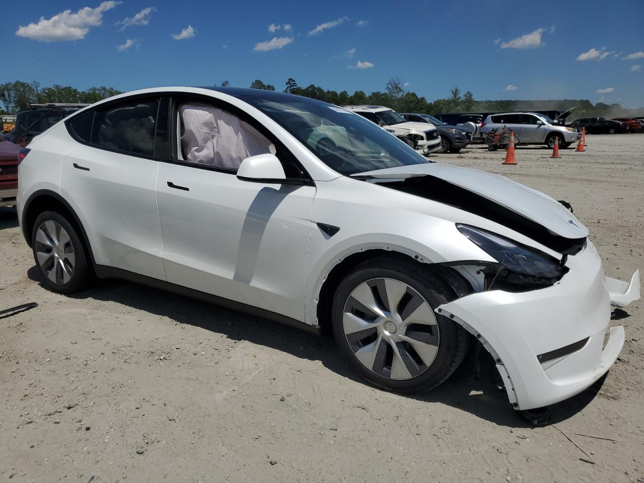 7SAYGDEE7RA257598 2024 Tesla Model Y