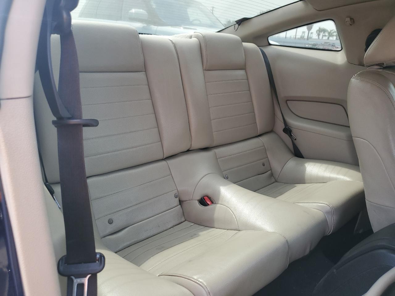 1ZVBP8AN2A5124107 2010 Ford Mustang