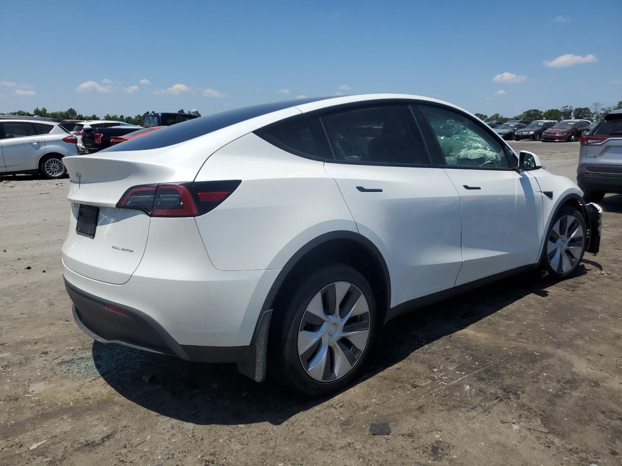 7SAYGDEE4PF629205 2023 Tesla Model Y