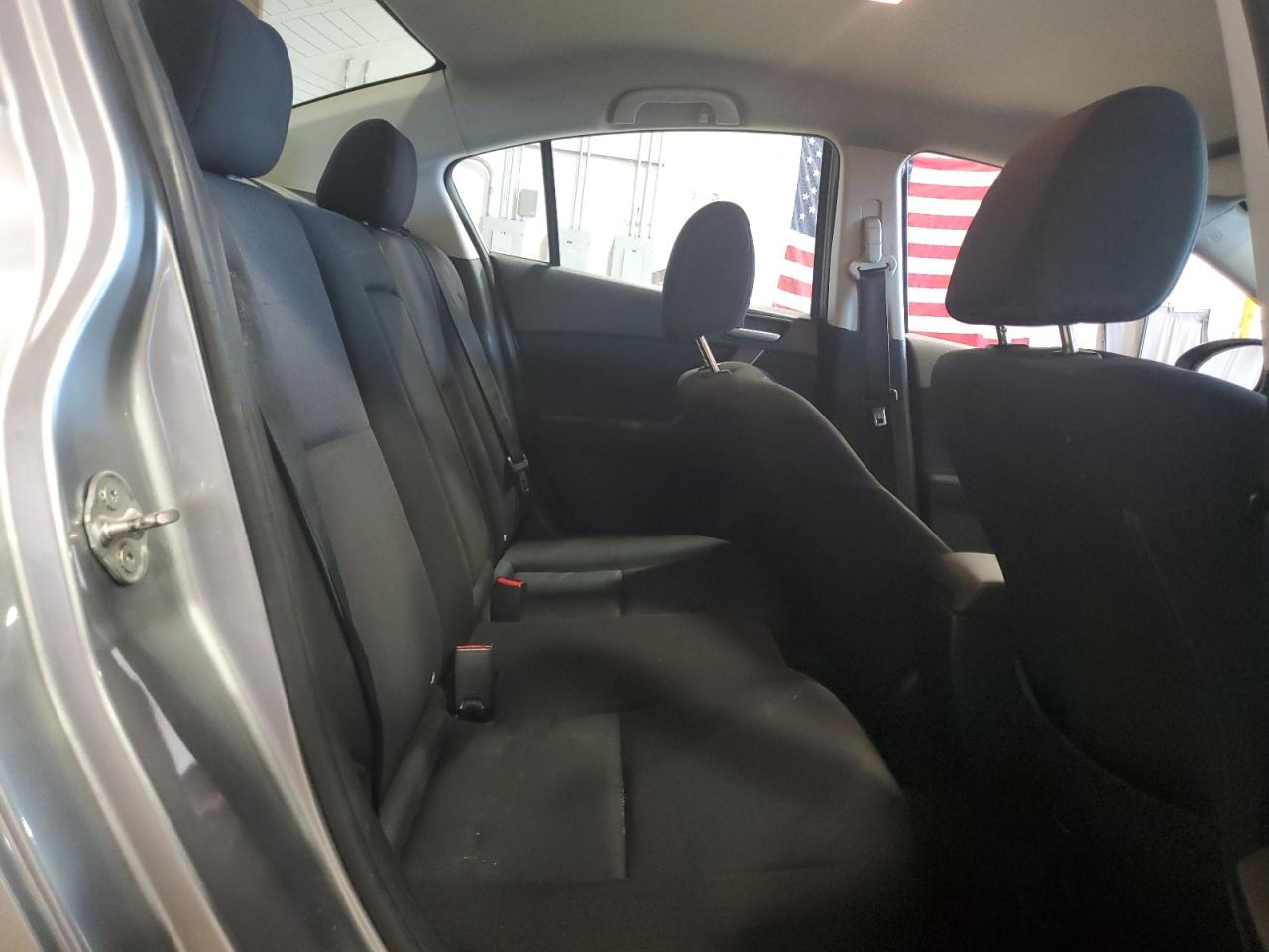 JM1BL1VG1B1394925 2011 Mazda 3 I