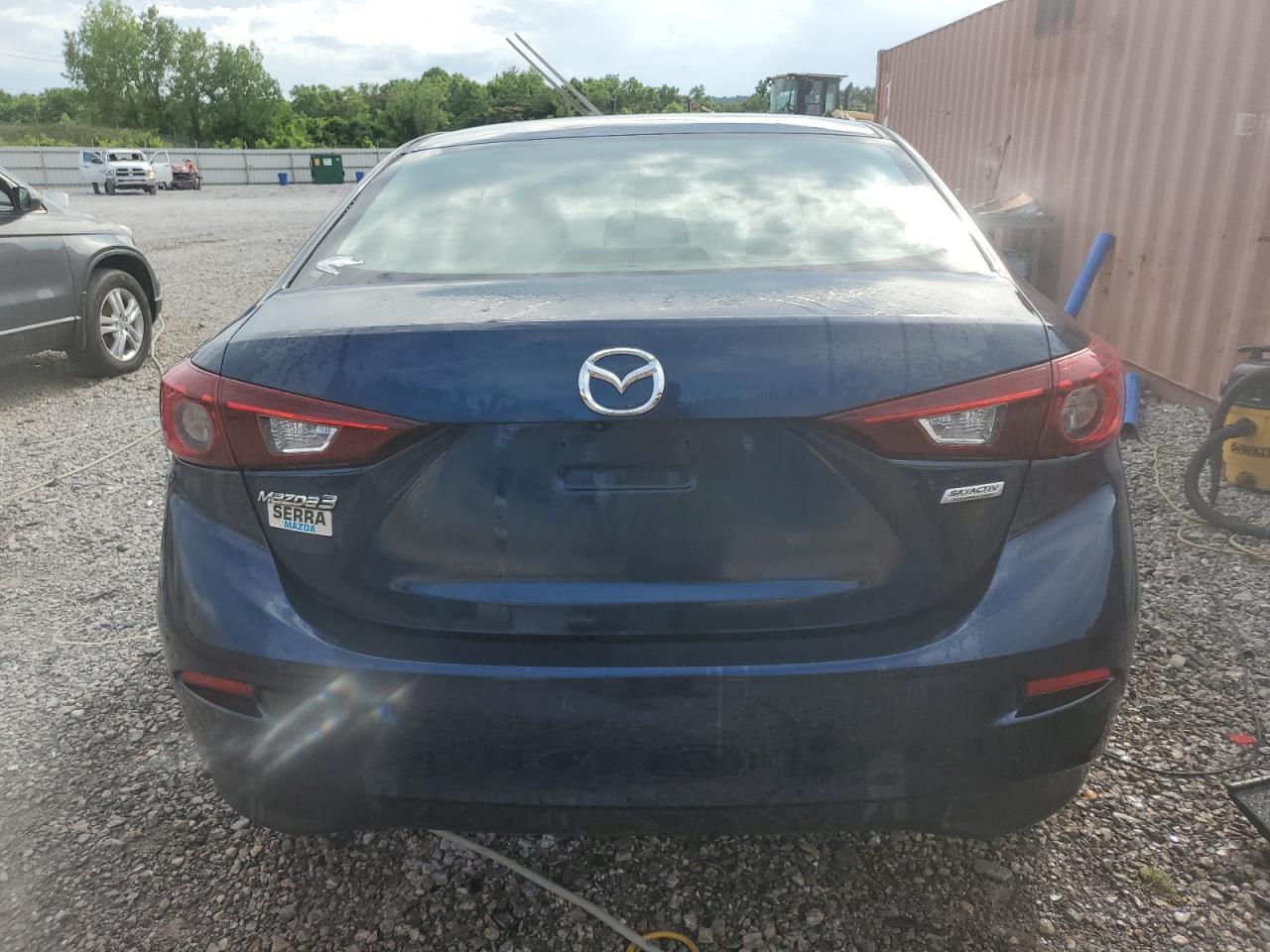 3MZBN1U70JM260093 2018 Mazda 3 Sport