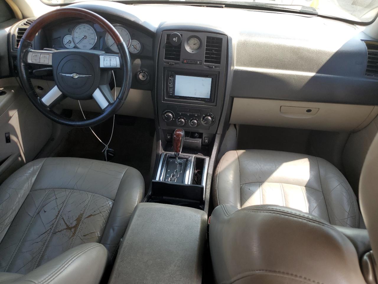 2C3AA63H45H115987 2005 Chrysler 300C