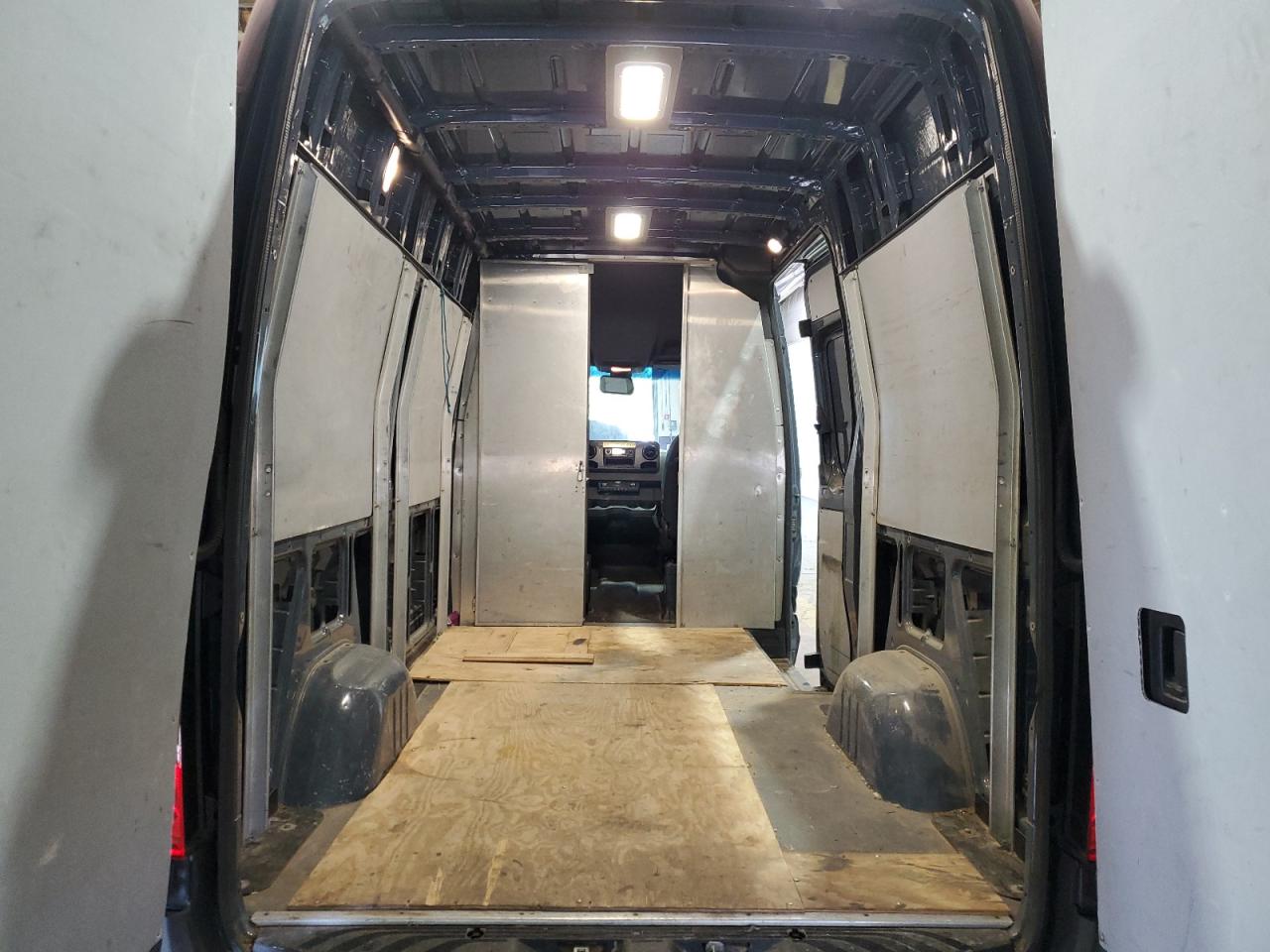 WD4PF0CD3KP102615 2019 Mercedes-Benz Sprinter 2500/3500