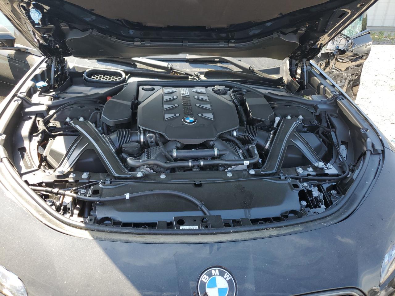 WBA33EJ03RCR95382 2024 BMW 760 Xi