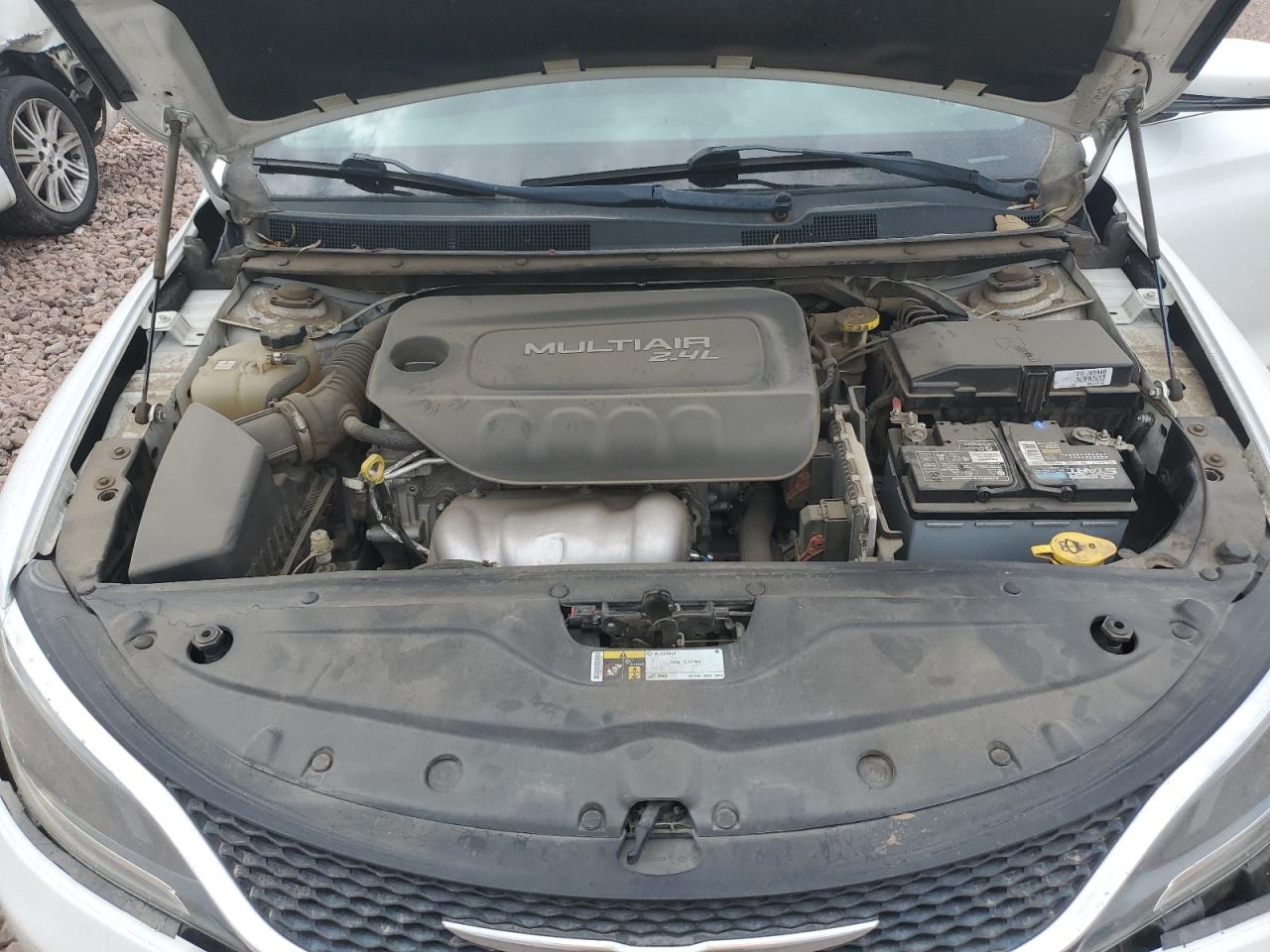 1C3CCCCB4FN508359 2015 Chrysler 200 C