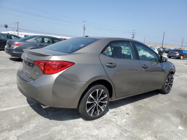 2018 Toyota Corolla L VIN: 5YFBURHE0JP752158 Lot: 57745164