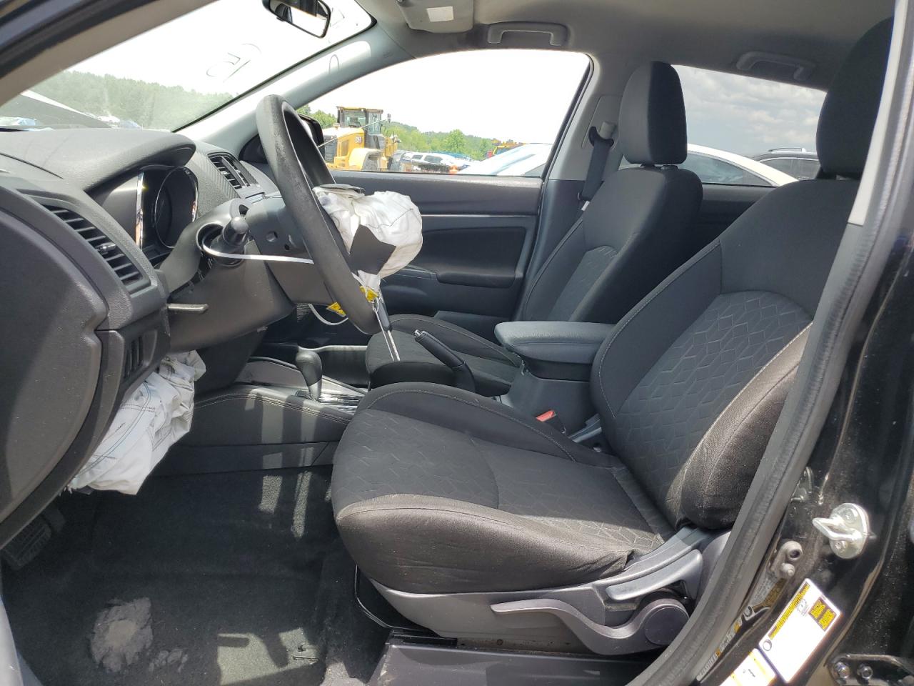 JA4AP3AUXLU015681 2020 Mitsubishi Outlander Sport Es