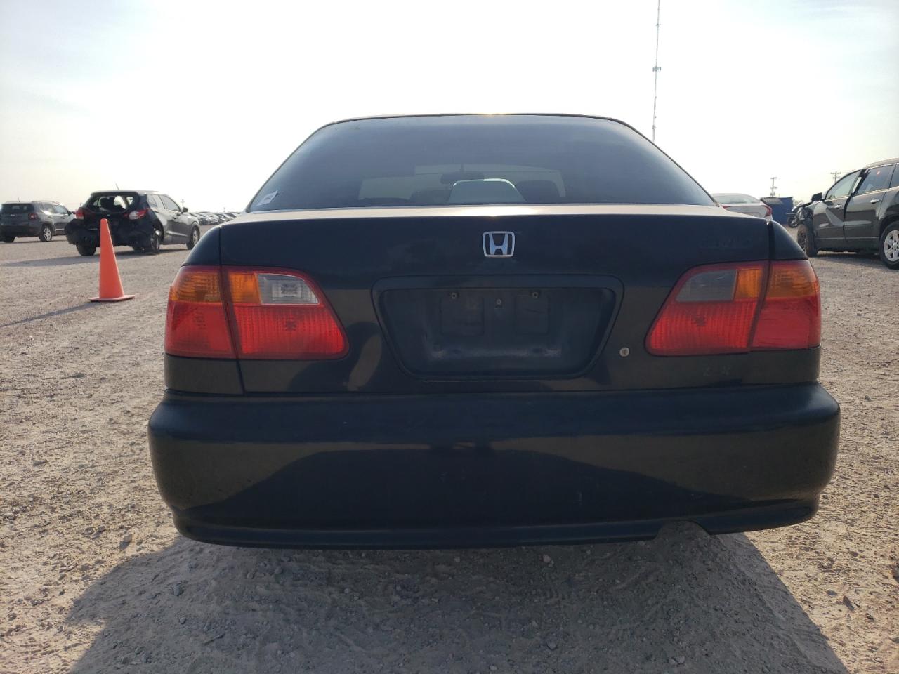 JHMEJ6677YS002627 2000 Honda Civic Lx