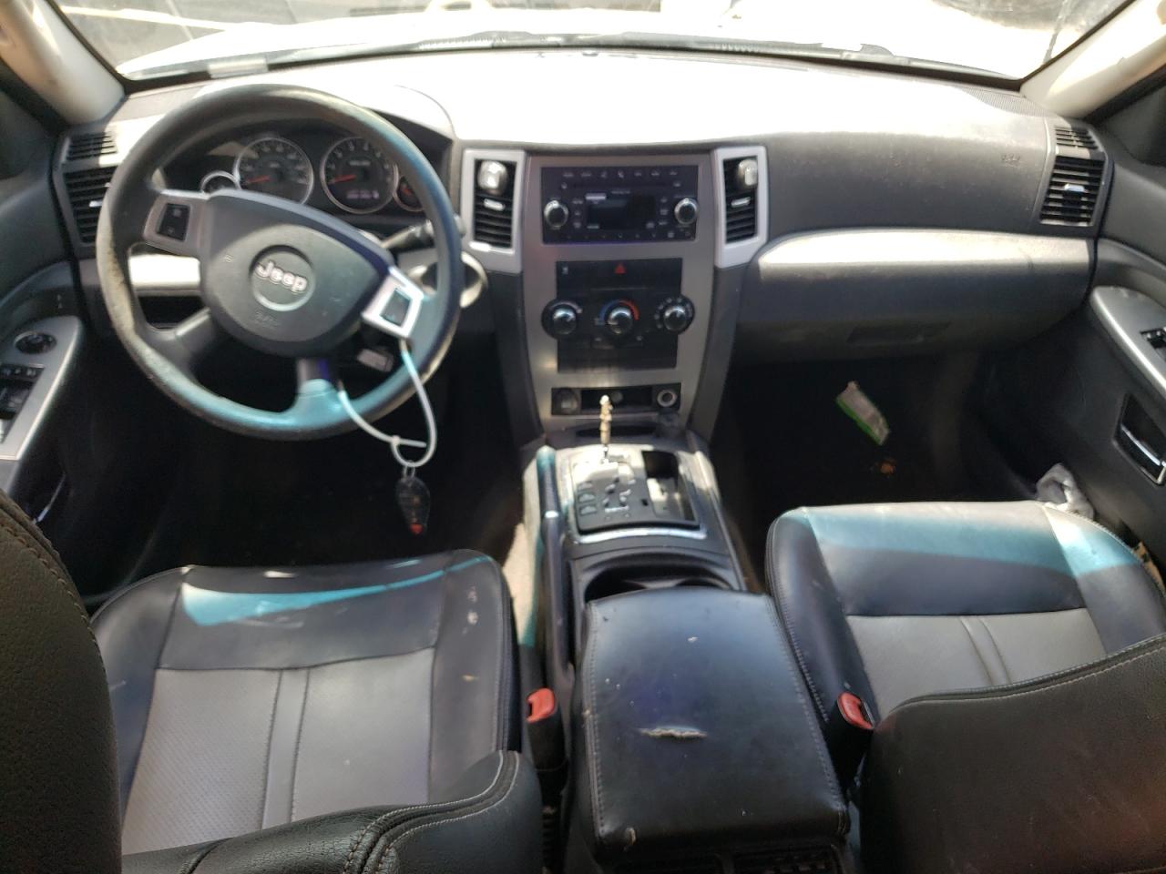 1J4PR4GK3AC149242 2010 Jeep Grand Cherokee Laredo