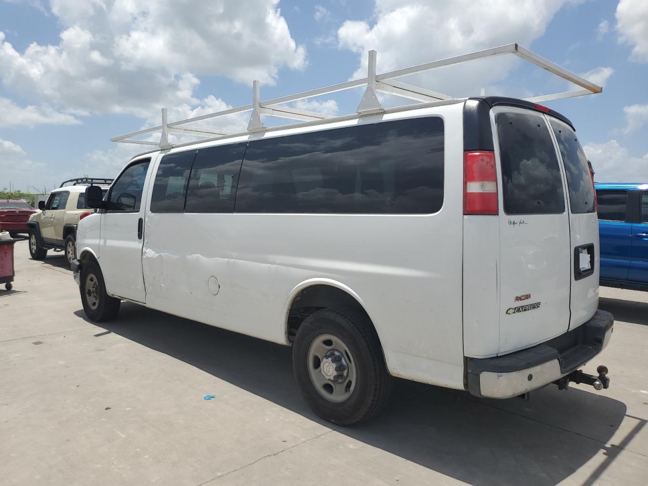 2017 Chevrolet Express G3500 Lt vin: 1GAZGPFF2H1134241