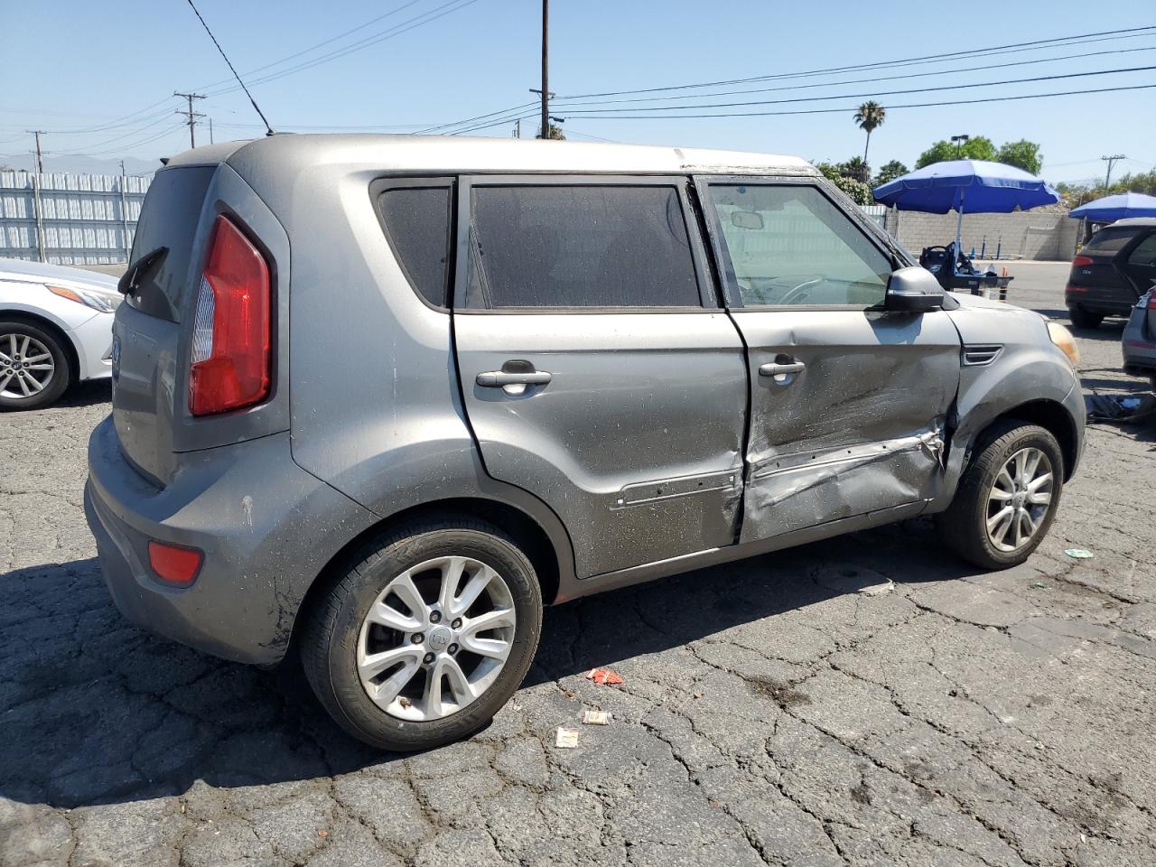 2012 Kia Soul + vin: KNDJT2A60C7437163