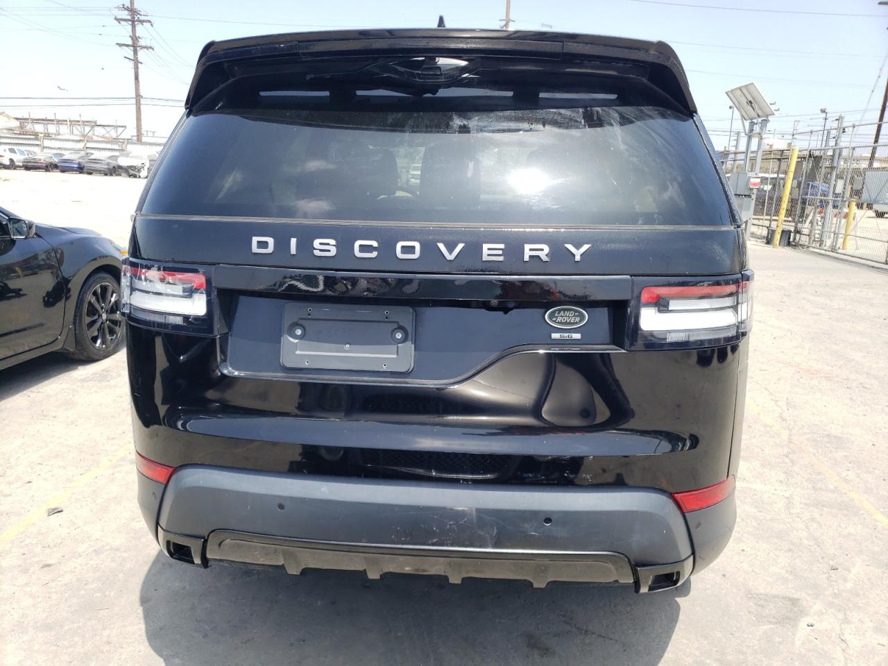 2019 Land Rover Discovery Se vin: SALRG2RV0K2401898