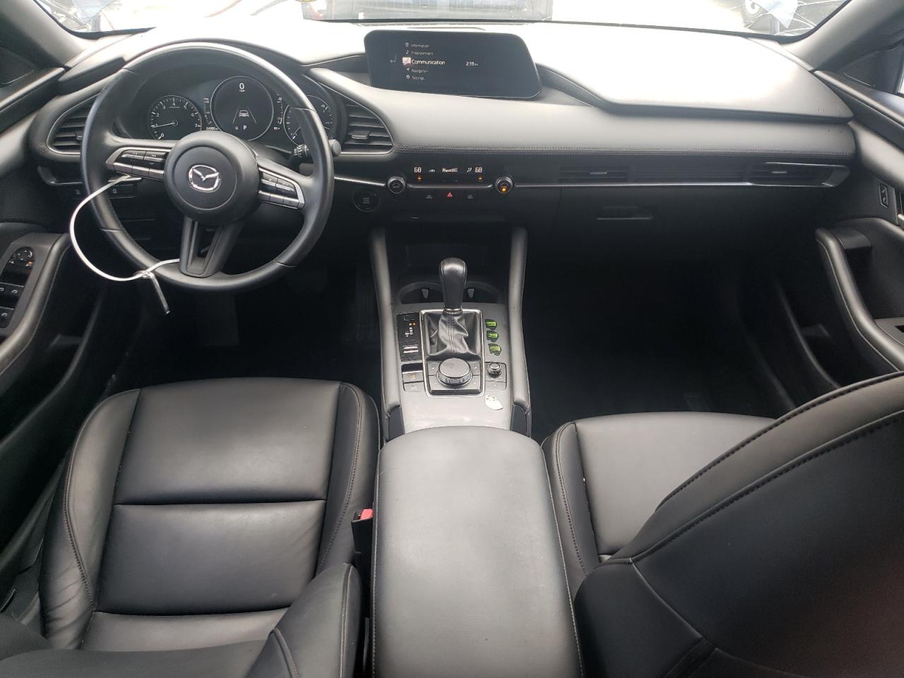 JM1BPAKL2M1303069 2021 Mazda 3 Select