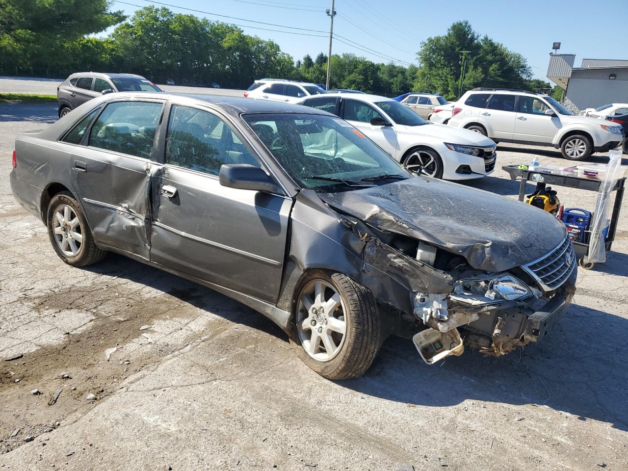 4T1BF28B83U306638 2003 Toyota Avalon Xl