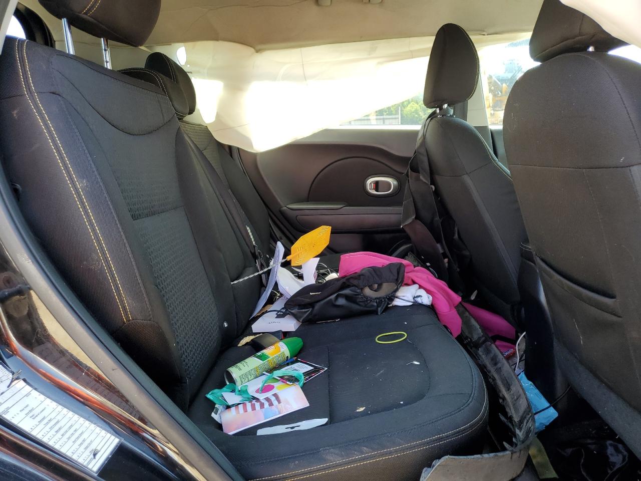 KNDJP3A5XG7301727 2016 Kia Soul +