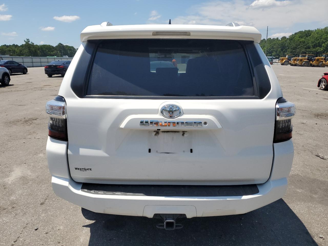 JTEZU5JR4H5164688 2017 Toyota 4Runner Sr5
