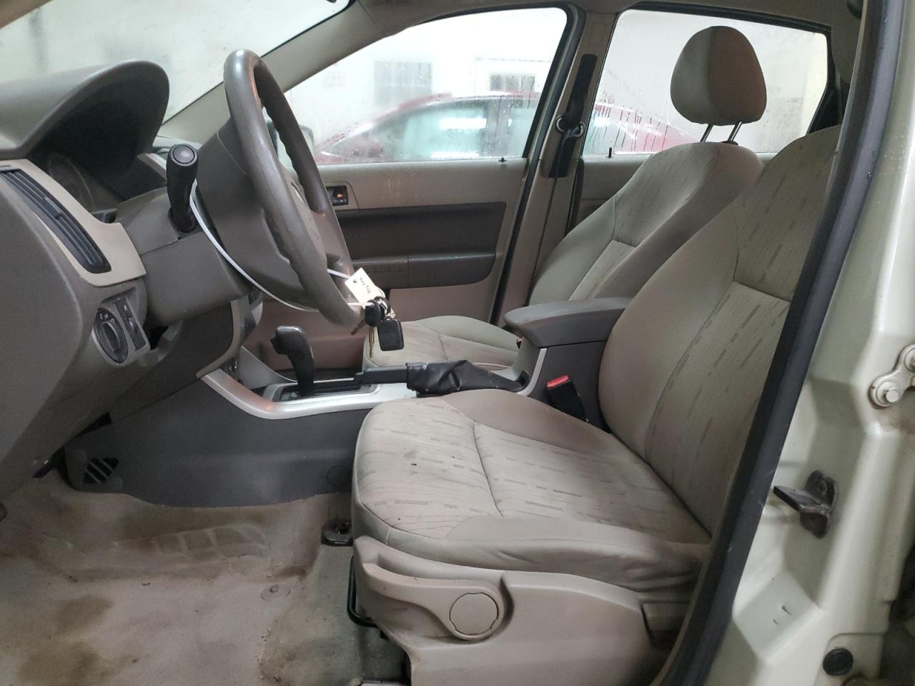 1FAHP3FN5AW154548 2010 Ford Focus Se