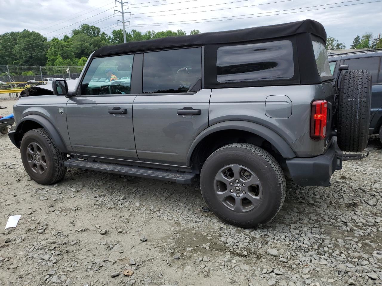 Lot #2955031893 2022 FORD BRONCO BAS