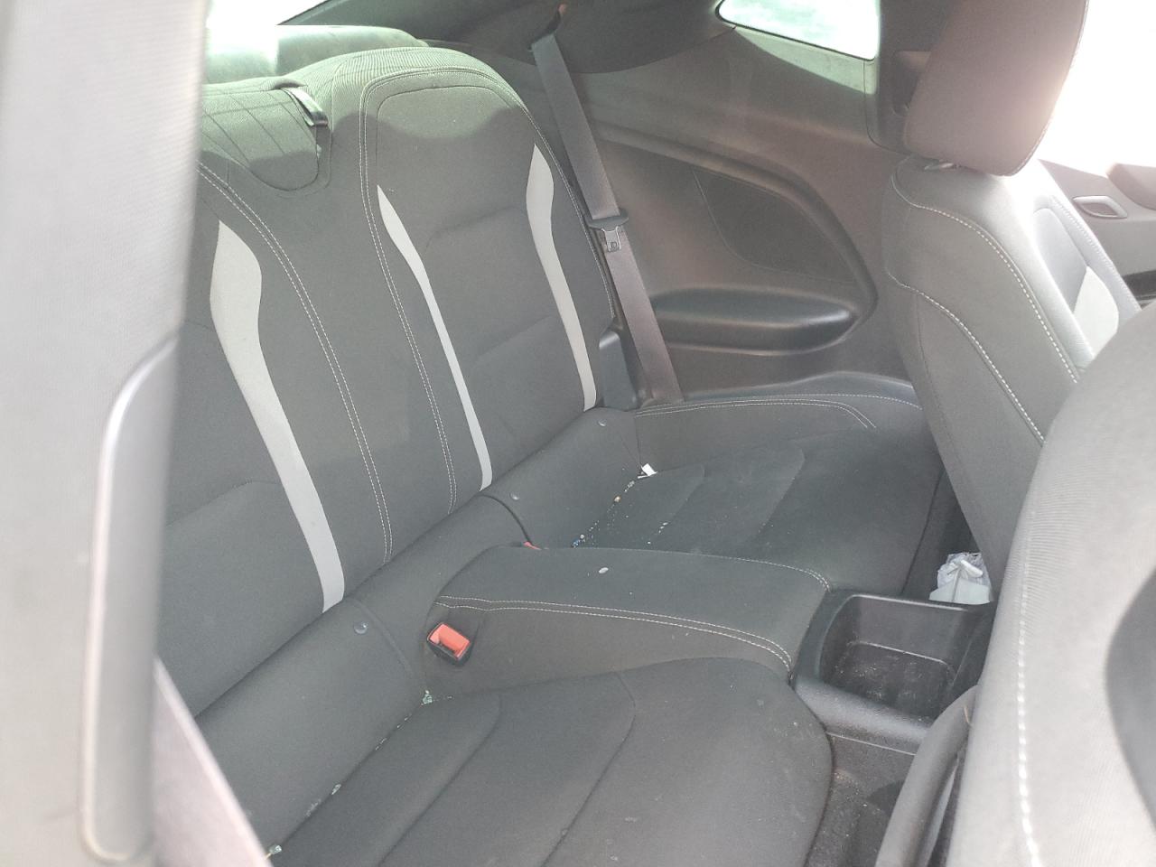 1G1FB1RS2K0157085 2019 Chevrolet Camaro Ls