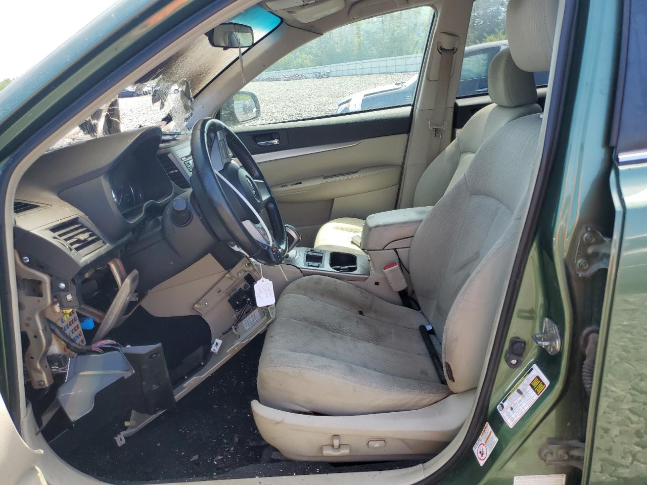 4S4BRBCC8B3344740 2011 Subaru Outback 2.5I Premium