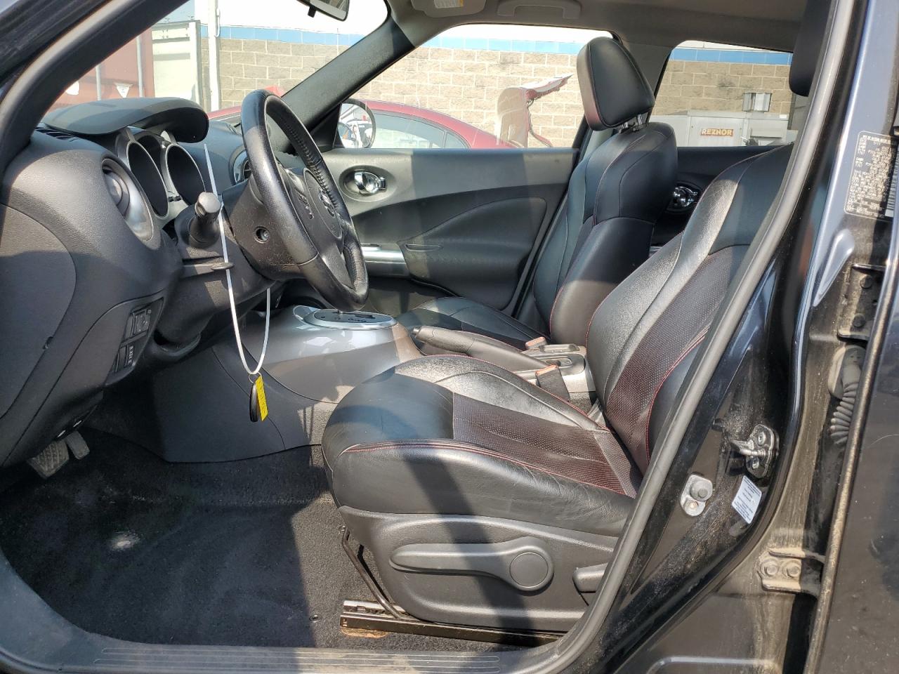 JN8AF5MV2BT022318 2011 Nissan Juke S