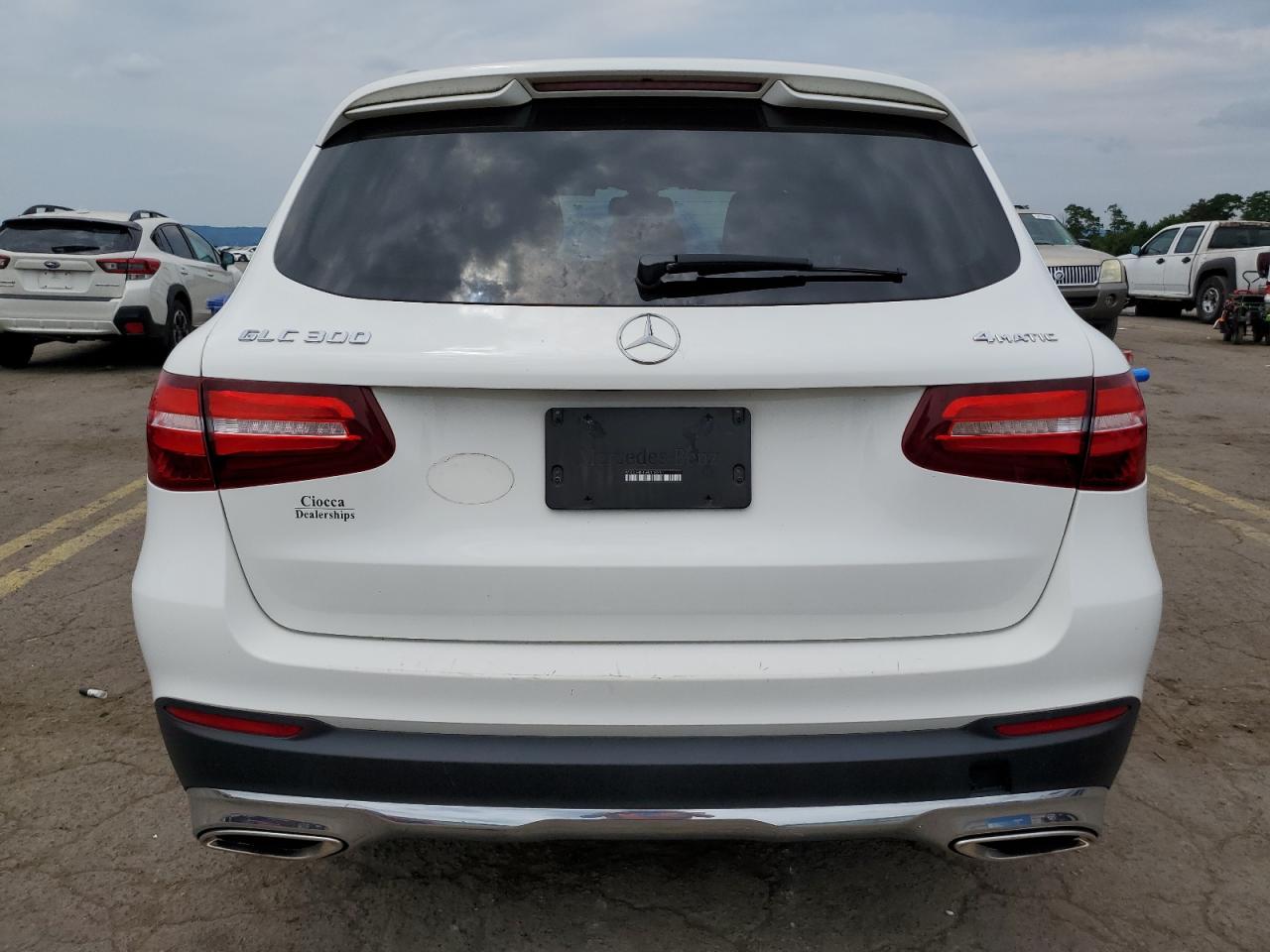 WDC0G4KB5HV010291 2017 Mercedes-Benz Glc 300 4Matic