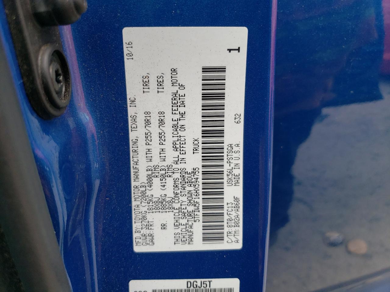 5TFDW5F16HX594755 2017 Toyota Tundra Crewmax Sr5