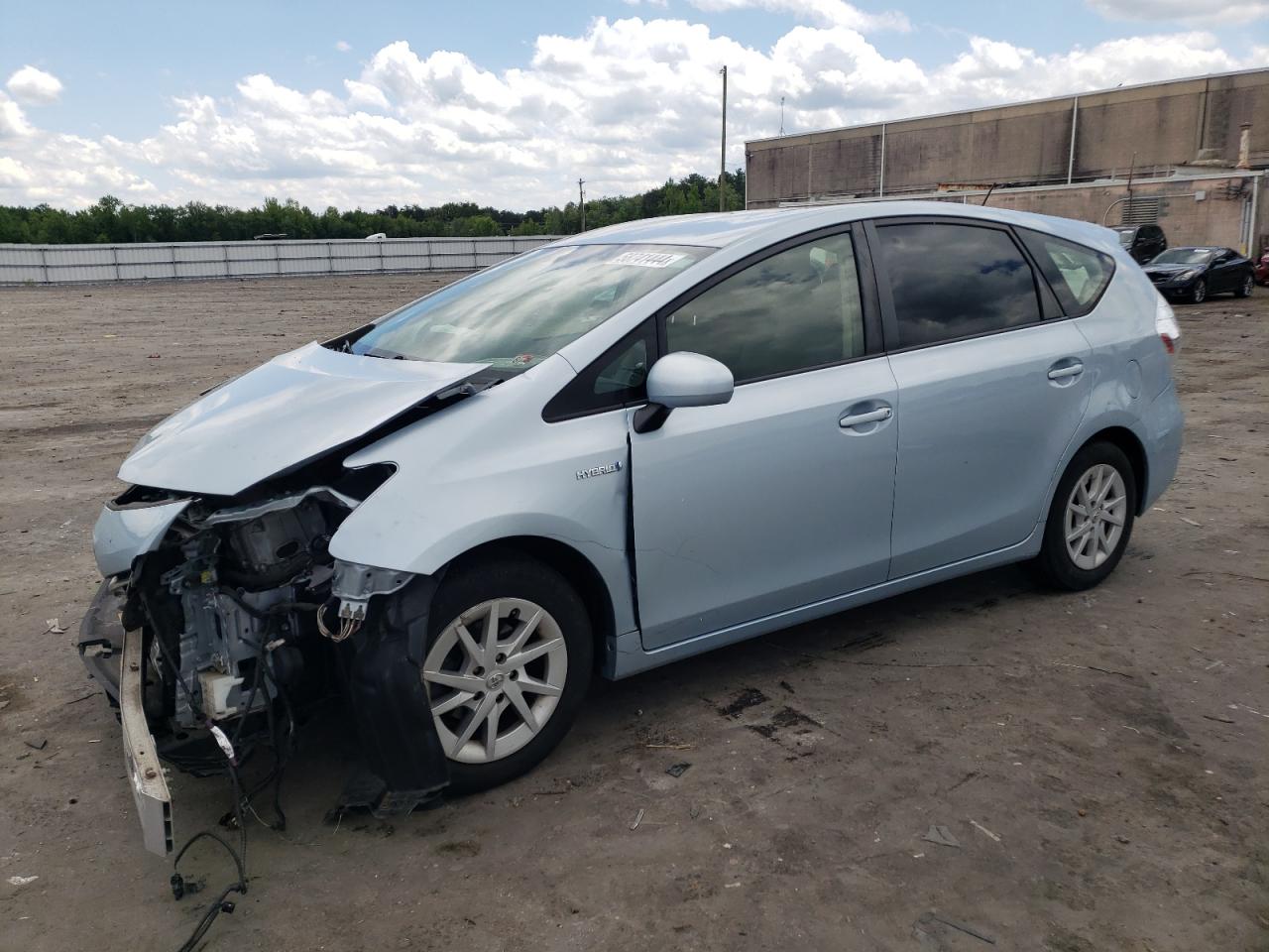 Toyota Prius V 2012 ZVW41L