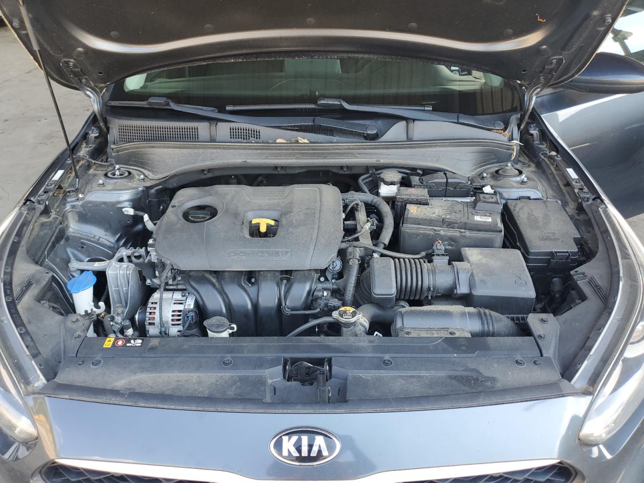 3KPF24AD2KE011833 2019 Kia Forte Fe