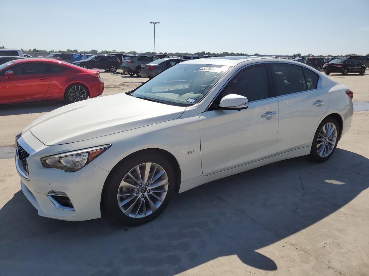 JN1EV7AR7KM556124 2019 Infiniti Q50 Luxe