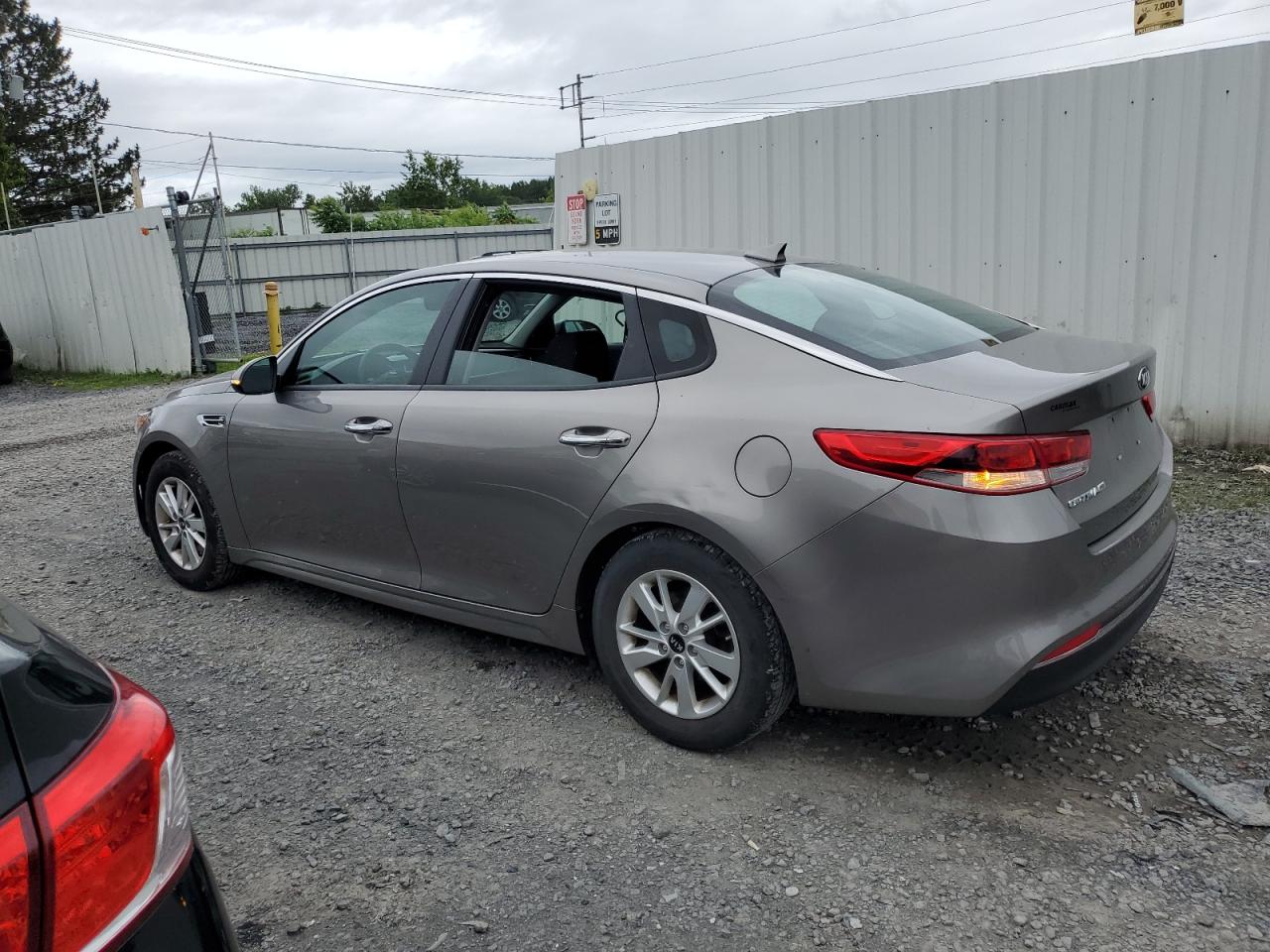 5XXGT4L37JG233036 2018 Kia Optima Lx