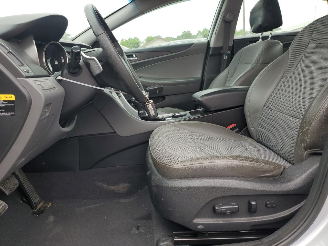 5NPEC4AC4DH673217 2013 Hyundai Sonata Se