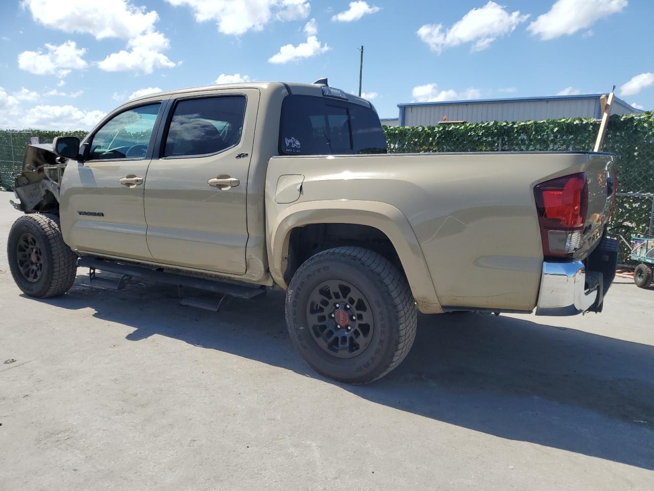 3TMCZ5AN1KM228633 2019 Toyota Tacoma Double Cab