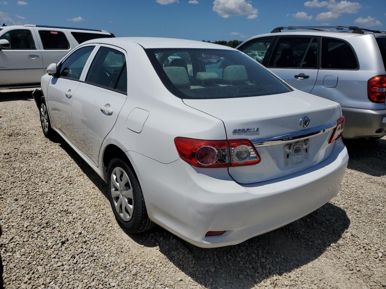 2T1BU4EE8DC127292 2013 Toyota Corolla Base