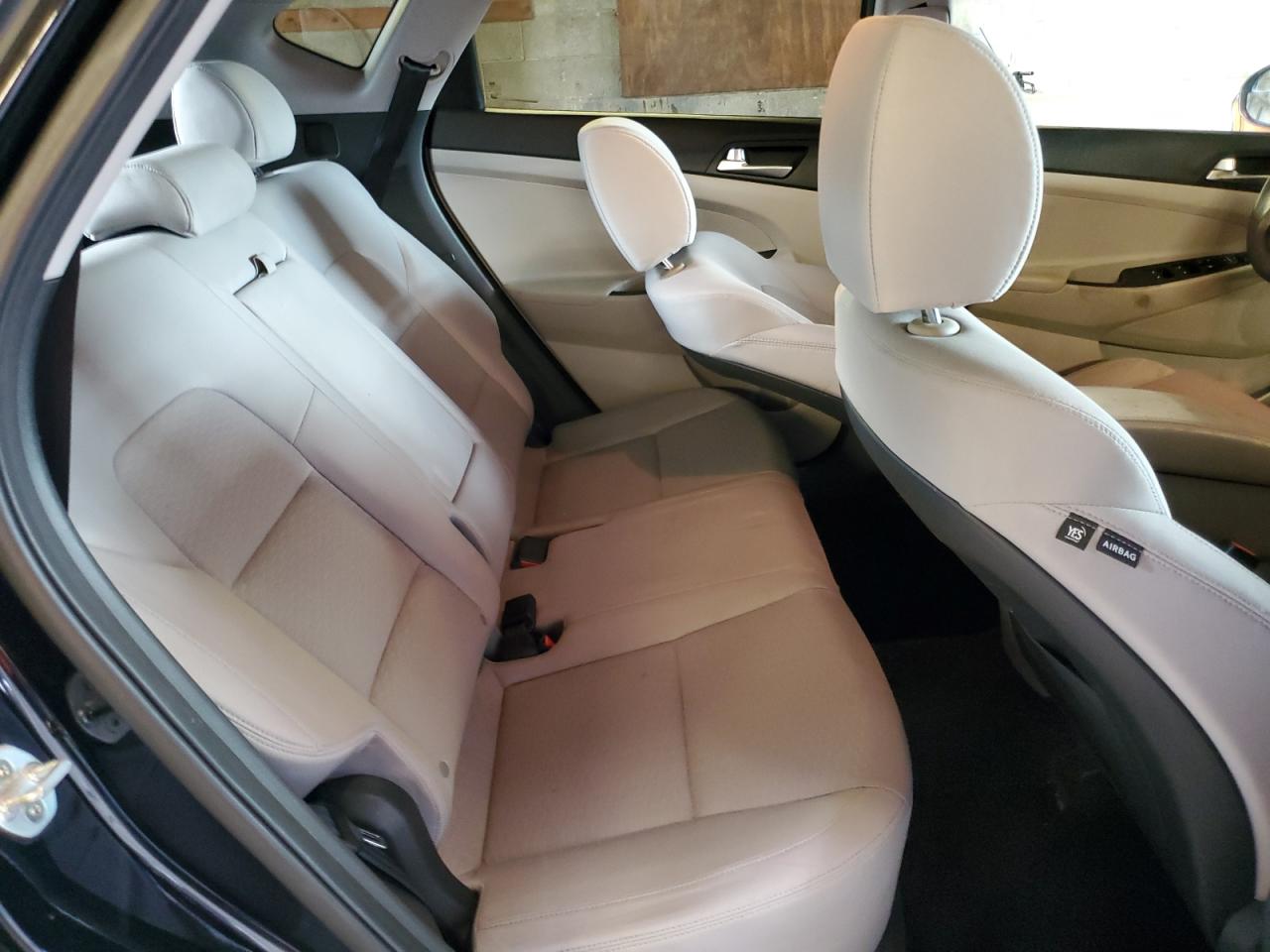 KM8J23A4XKU863915 2019 Hyundai Tucson Se