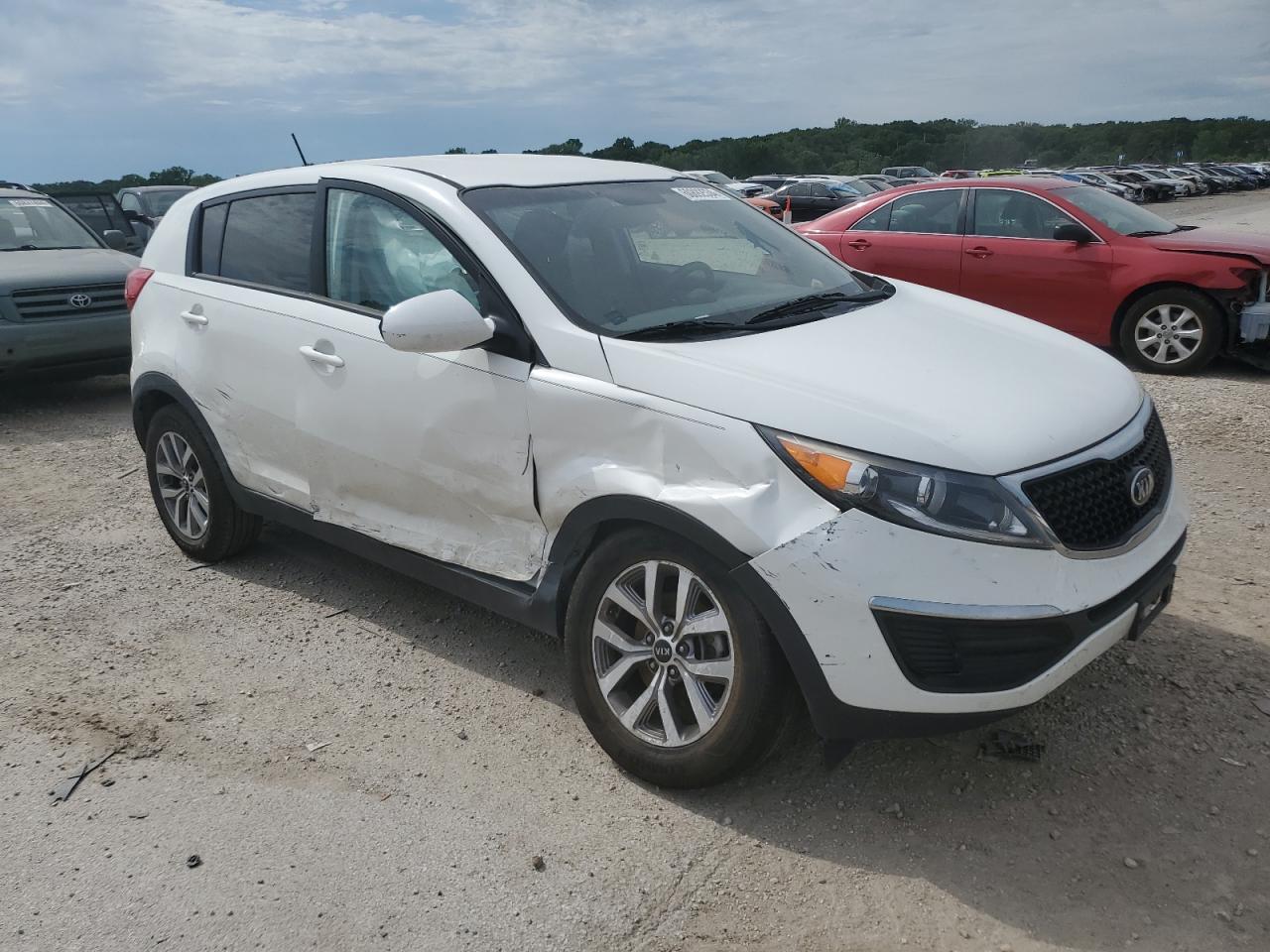 2016 Kia Sportage Lx vin: KNDPB3AC0G7795037