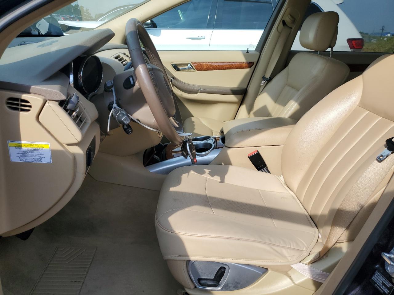 4JGCB65E78A074550 2008 Mercedes-Benz R 350