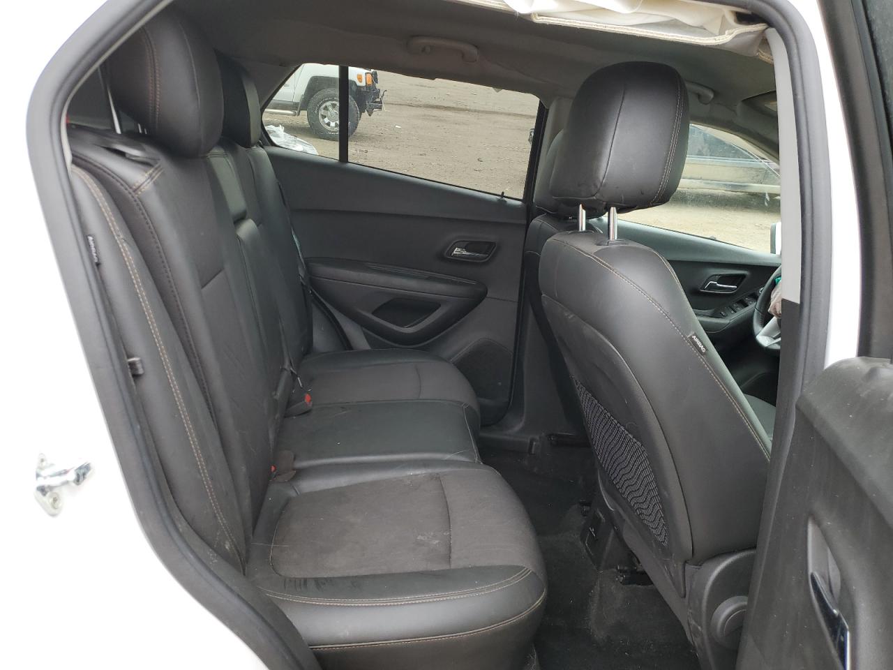 KL7CJLSB0LB049537 2020 Chevrolet Trax 1Lt