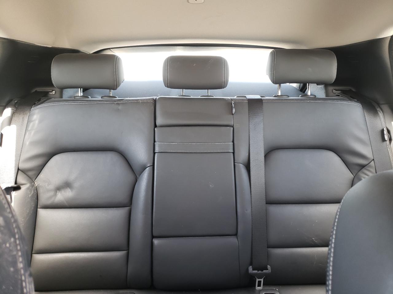 SJKCH5CR8HA034624 2017 Infiniti Qx30 Base