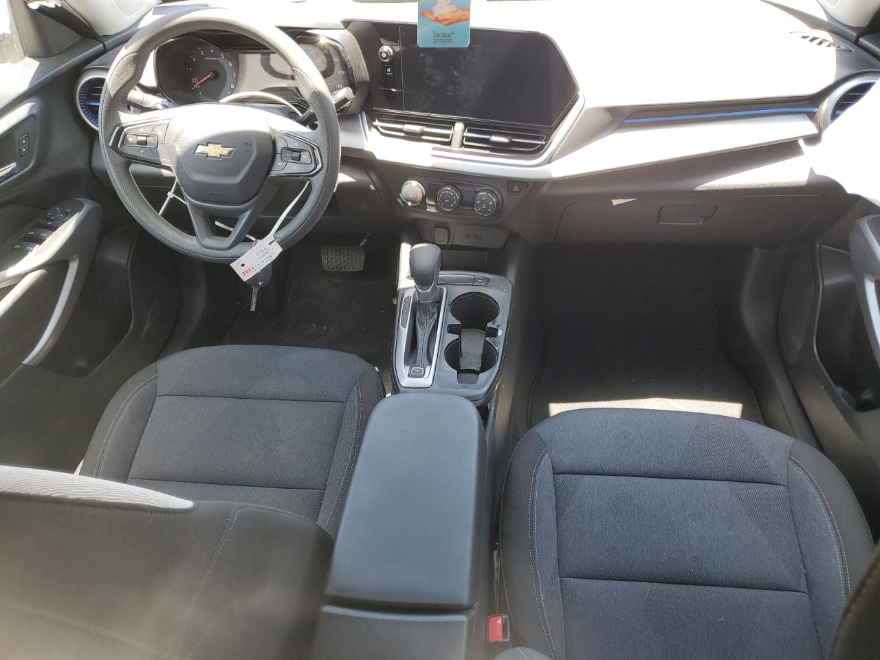 KL77LFE25RC014715 2024 Chevrolet Trax Ls