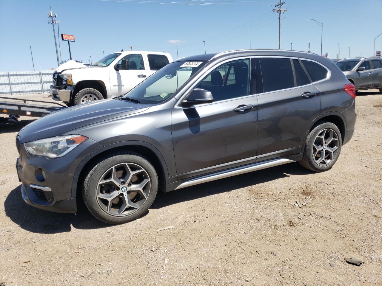 2017 BMW X1 xDrive28I vin: WBXHT3C30H5F80145