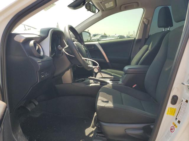 2017 Toyota Rav4 Le VIN: JTMZFREV1HJ114786 Lot: 58983474