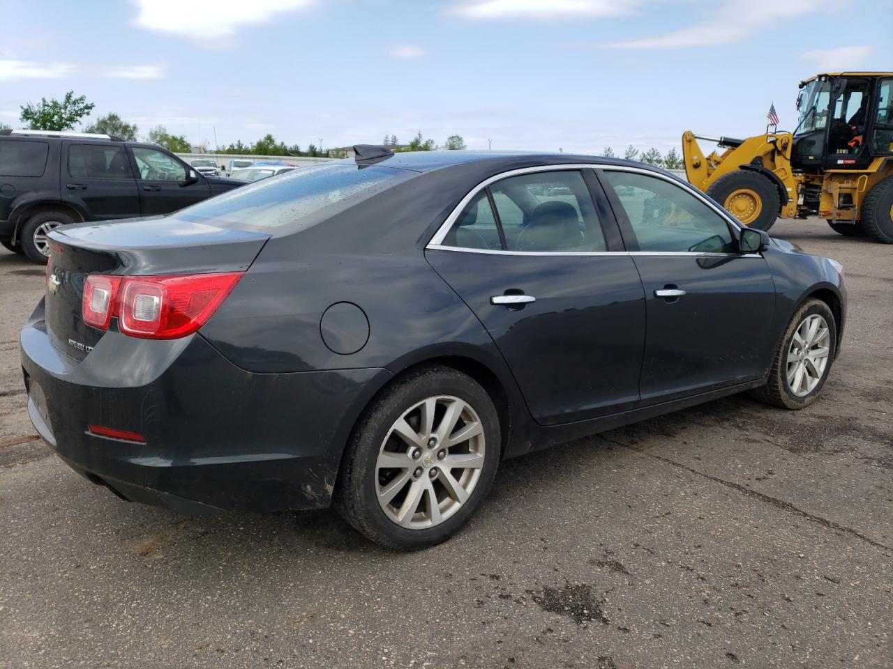 1G11E5SAXGU143879 2016 Chevrolet Malibu Limited Ltz