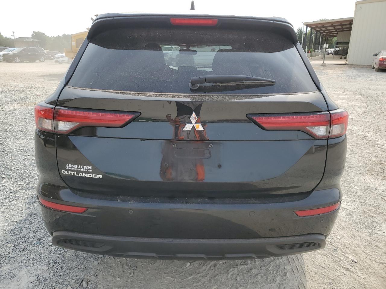 JA4J3TA87NZ019823 2022 Mitsubishi Outlander Es