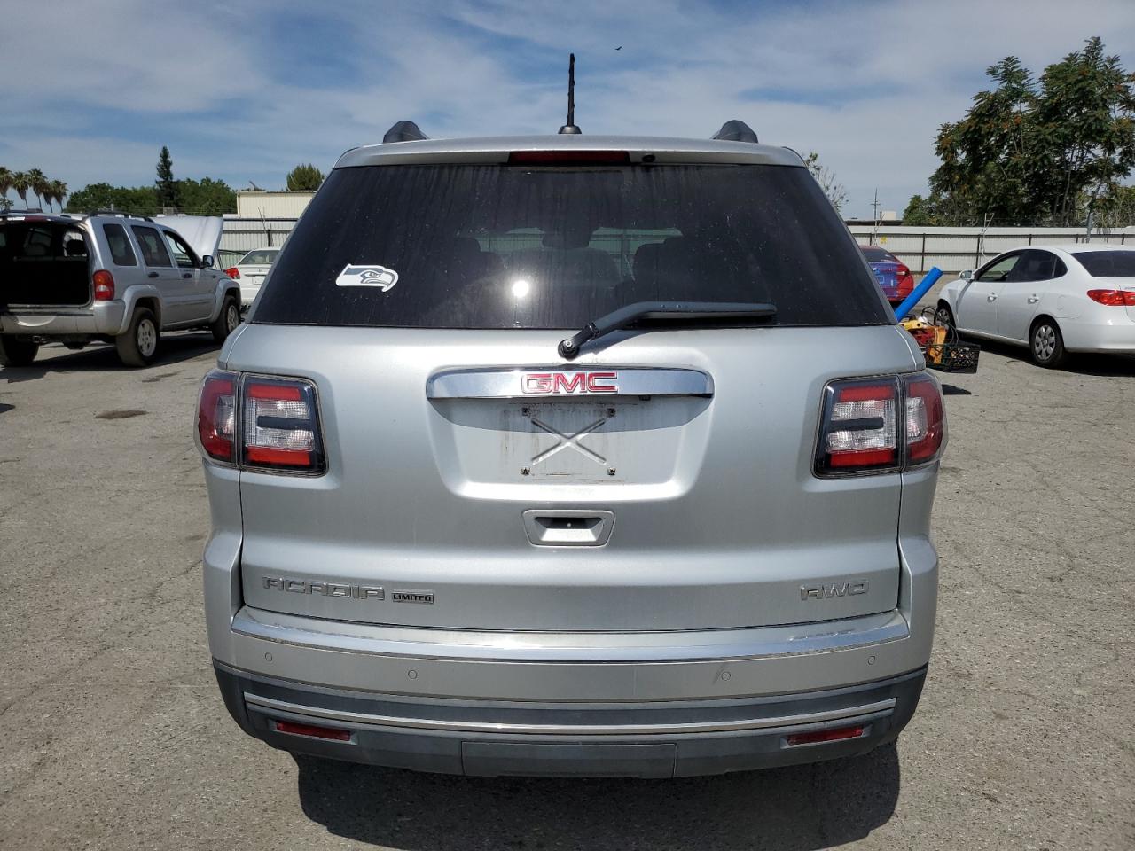 1GKKVSKD9HJ123778 2017 GMC Acadia Limited Slt-2